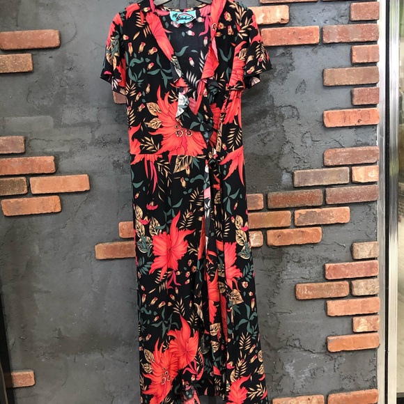 Dress - Picture 2 of 7